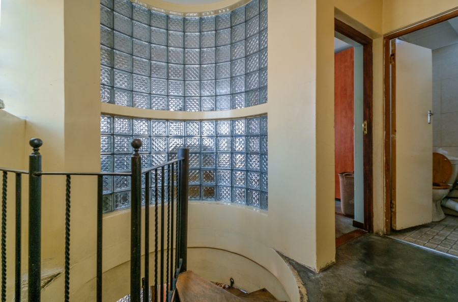 5 Bedroom Property for Sale in Bo Kaap Western Cape